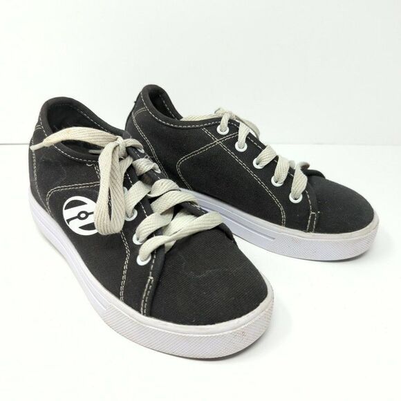 Heelys Black Sneakers Size: 2 Youth - Picture 1 of 8